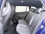 Volkswagen Golf Variant 1.5 eTSI R-Line | Trekhaak | Camera | Stoelverwarming | Carplay |