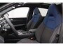 Lynk & Co 01 1.5 261PK Plug-in Hybrid *Zwarte Hemel* Stuurwiel/Verwarming 360° Camera Pano/dak Apple/Carplay Adaptive/Cruise