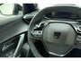 Peugeot 2008 1.2 Hybrid 145 Allure | Automaat | Parkeercamera Voor & Achter | Adaptieve Cruise Control | Stoelverwarming | Apple Carplay/Android Auto draadloos |