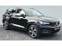 Volvo XC40 1.5 T4 Recharge R-Design Climate - Camera achter - Privacy Glass - 19 Licht metaal - RG0R interieur - PDC voor en achter - Voorruit verwarming