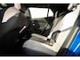 Peugeot e-2008 EV GT 50 kWh | Stoelverwarming | Panoramadak | 3D-I-Cockpit | Dealer Onderhouden