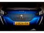 Peugeot e-2008 EV GT 50 kWh | Stoelverwarming | Panoramadak | 3D-I-Cockpit | Dealer Onderhouden