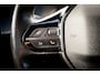 Peugeot e-2008 EV GT 50 kWh | Stoelverwarming | Panoramadak | 3D-I-Cockpit | Dealer Onderhouden