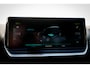 Peugeot e-2008 EV GT 50 kWh | Stoelverwarming | Panoramadak | 3D-I-Cockpit | Dealer Onderhouden