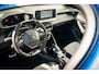 Peugeot e-2008 EV GT 50 kWh | Stoelverwarming | Panoramadak | 3D-I-Cockpit | Dealer Onderhouden