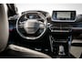 Peugeot e-2008 EV GT 50 kWh | Stoelverwarming | Panoramadak | 3D-I-Cockpit | Dealer Onderhouden