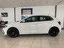 Volkswagen Polo 1.0 TSI Life automaat 5 Drs Trekhaak / Carplay /Stoelverwarming / Navigatie / Cruise controle