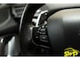 Peugeot 308 1.2 PureTech GT | Massage | Navi | Camera | Wit metallic
