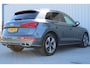 Audi Q5 55 TFSI e quattro Competition | Incl. 12 maanden garantie | Memory seat | Parkeercamera | Parkeersensoren | Stoelverwarming voor & achter | Bluetooth | Navigatie | Adaptieve Cruise control | Afneembare Trekhaak | Bang & Olufsen |
