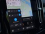 Volvo EX40 Single Motor Extended Range Ultra 82 kWh | Verwarmbare voorstoelen en stuurwiel | 360 graden camera | Warmtepomp | Premium audio by Harman Kardon | Adaptieve cruise control | Keyless