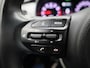Kia Stonic 1.0 T-GDi MHEV DynamicPlusLine | LMV | Navigatie | Parkeer sensoren | Climate control | Bluetooth | Cruise control | DAB | Camera |