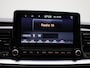 Kia Stonic 1.0 T-GDi MHEV DynamicPlusLine | LMV | Navigatie | Parkeer sensoren | Climate control | Bluetooth | Cruise control | DAB | Camera |