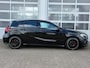 Mercedes-Benz A-klasse A180 Business Solution AMG Navi Camera Stoelverw
