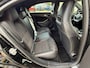 Mercedes-Benz A-klasse A180 Business Solution AMG Navi Camera Stoelverw