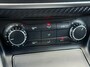 Mercedes-Benz A-klasse A180 Business Solution AMG Navi Camera Stoelverw