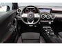 Mercedes-Benz A-klasse 200 Business Solution AMG | Panoramadak | Camera | Night Pakket | High Performance Led | Widescreen | Regensensor |