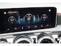 Mercedes-Benz A-klasse 200 Business Solution AMG | Panoramadak | Camera | Night Pakket | High Performance Led | Widescreen | Regensensor |