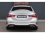 Mercedes-Benz A-klasse 200 Business Solution AMG | Panoramadak | Camera | Night Pakket | High Performance Led | Widescreen | Regensensor |