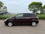 Toyota Verso 2.2 D-4D Luna Weinig Km Uniek op Grijs kenteken