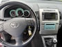 Toyota Verso 2.2 D-4D Luna Weinig Km Uniek op Grijs kenteken