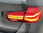 BMW 3-Serie Touring 318i M Sport Corporate Lease Automaat (GROOT-NAVIGATIE, TREKHAAK, STOELVERWARMING, LED, GOED ONDERHOUDEN)