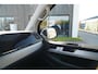 Volkswagen Multivan Kombi 2.0 TDI L1H1 | CMC hefdak | LED | Trekhaak | ACC | Apple CarPlay | Elektrische stoelen | Elektrische schuifdeuren | Parkeercamera | Parkeersensoren | Lederen interieur | 6-zitplaatsen | Elektrische kofferklep | Highline |
