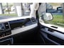 Volkswagen Multivan Kombi 2.0 TDI L1H1 | CMC hefdak | LED | Trekhaak | ACC | Apple CarPlay | Elektrische stoelen | Elektrische schuifdeuren | Parkeercamera | Parkeersensoren | Lederen interieur | 6-zitplaatsen | Elektrische kofferklep | Highline |