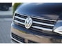 Volkswagen Multivan Kombi 2.0 TDI L1H1 | CMC hefdak | LED | Trekhaak | ACC | Apple CarPlay | Elektrische stoelen | Elektrische schuifdeuren | Parkeercamera | Parkeersensoren | Lederen interieur | 6-zitplaatsen | Elektrische kofferklep | Highline |