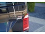 Volkswagen Multivan Kombi 2.0 TDI L1H1 | CMC hefdak | LED | Trekhaak | ACC | Apple CarPlay | Elektrische stoelen | Elektrische schuifdeuren | Parkeercamera | Parkeersensoren | Lederen interieur | 6-zitplaatsen | Elektrische kofferklep | Highline |
