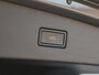 Volkswagen Tiguan 1.4 TSI eHybrid R-Line Business 245pk DSG | Trekhaak | Dealer onderhouden | Black Style | DCC | 360 Camera | Winterpakket | LED Matrix | Navigatie | Keyless