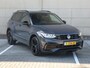 Volkswagen Tiguan 1.4 TSI eHybrid R-Line Business 245pk DSG | Trekhaak | Dealer onderhouden | Black Style | DCC | 360 Camera | Winterpakket | LED Matrix | Navigatie | Keyless
