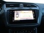 Volkswagen Tiguan 1.4 TSI eHybrid R-Line Business 245pk DSG | Trekhaak | Dealer onderhouden | Black Style | DCC | 360 Camera | Winterpakket | LED Matrix | Navigatie | Keyless