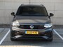 Volkswagen Tiguan 1.4 TSI eHybrid R-Line Business 245pk DSG | Trekhaak | Dealer onderhouden | Black Style | DCC | 360 Camera | Winterpakket | LED Matrix | Navigatie | Keyless