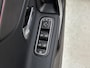 Mercedes-Benz A-klasse 180 Luxury Line | Winter pack | Leder |