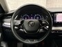 Skoda Octavia Combi 1.0 TSI Sport (VIRTUAL COCKPIT, APPLE CARPLAY, GROOT NAVI, STOELVERWARMING, SPORTSTOELEN, GETINT GLAS, CRUISE, PARKEERSENSOREN, NIEUWSTAAT)