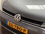 Volkswagen Golf 1.0 TSI Sportline (APPLE CARPLAY, CLIMATE, GETINT GLAS, SPORTSTOELEN, LM VELGEN, CRUISE, NIEUWE APK, NIEUWSTAAT)