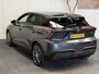 MG MG4 ELECTRIC LUXURY LONG RANGE 204 PK 64 KWH FABRIEKGARANTIE TOT 3031 !!! NAVIGATIE ADAPTIVE CRUISE CONTROL APPLE CARPLAY/ANDROID 360 CAMERA STOEL EN STUURVERWARMING DODEHOEKSENSOREN RIJSTROOKSENSOREN KEYLESS GO ZEER MOOI !!
