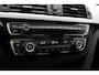 BMW 3-Serie Touring 318i High Executive PANO/TREKHAAK/CARPLAY