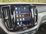 Volvo XC60 T6 Plug-in hybrid AWD Plus Black Edition | Panoramadak | 360 camera | Stoel/Stuur Verwarming |