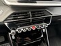 Peugeot 2008 1.2 Hybrid 145 Allure | Automaat | Navigatie | Draadloze telefoonlader | Parkeerhulp | Cruise Control | Apple Carplay/Android Auto