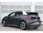 Volkswagen ID.3 204pk First Plus 58 kWh | SoH 93% | Steunhaak | Camera | Stoelverwarming | Adaptieve Cruise
