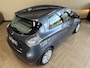 Renault Zoe R90 41 kWh (Huur Accu) Navigatie | Clima | 16" | Cruise control | Bluetooth | Dealer onderhouden!