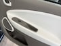 Renault Zoe R90 41 kWh (Huur Accu) Navigatie | Clima | 16" | Cruise control | Bluetooth | Dealer onderhouden!