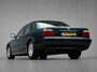 BMW 7-Serie 735i Executive Sport (YOUNGTIMER,STOELVERWARMING,LEDER,CRUISE,CLIMATE,ELEKTRISCH PAKKET,SPORTSTOELEN,LM VELGEN)