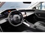 Peugeot 408 1.2 Hybrid 145PK e-DCS6 Allure | Climate Control Navigatie | 360 camera | Parkeersensoren | Stof/kunstleder | 19" lichtmetalen velgen | 360° Vision & Drive Assist Pack | Comfort Pack | Connected Navigation Pack