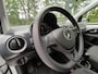 Volkswagen Up! 1.0 BMT move up! Bluetooth - Centr.vergrendeling+AB - NL-auto - Dealer onderhouden