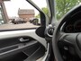 Volkswagen Up! 1.0 BMT move up! Bluetooth - Centr.vergrendeling+AB - NL-auto - Dealer onderhouden