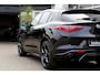 Alfa Romeo Stelvio 2.0T 280PK AWD Veloce*Perfect Alfa Onderh.*Black pack/ACC met stuurhulp/H&K/Memorie/Camera/Leder/Stoelverw./Stuurverw./Dodehoek/DAB/LED/Elek. Klep/Parkeersens.V+A/21 inch LM*
