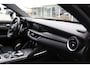 Alfa Romeo Stelvio 2.0T 280PK AWD Veloce*Perfect Alfa Onderh.*Black pack/ACC met stuurhulp/H&K/Memorie/Camera/Leder/Stoelverw./Stuurverw./Dodehoek/DAB/LED/Elek. Klep/Parkeersens.V+A/21 inch LM*