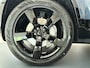 Land Rover Defender 110 P300e 110 HSE Dynamic Edition | Panoramadak | Elektrische trekhaak | 22" Gloss Black Tasman Blue/Ebony